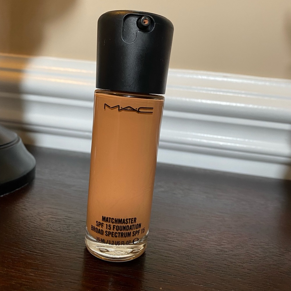 MAC Matchmaker SPF 15 Foundation 7.0
